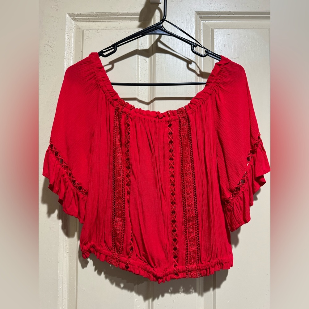 red off the shoulder top// H&M Divided // $10// size 10